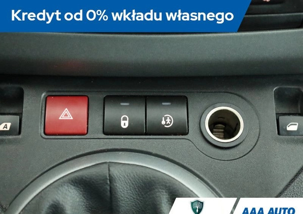 Citroen Berlingo cena 38000 przebieg: 156483, rok produkcji 2016 z Gołdap małe 191